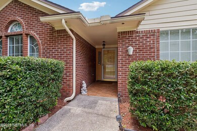 5-web-or-mls-Moon Harbor Way-S1007-005