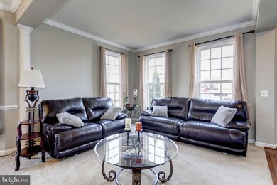 2211 Vantage Dr, Woodbridge, VA 22191 - photo 4