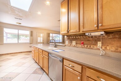 kitchen (2)