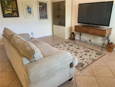 820 Flanders R unit 280, Delray Beach, FL 33484 - photo 2