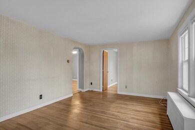 2 Nelson Ave, Tewksbury, MA 01876 - photo 2