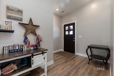 559 S Cedar Cir, Kanab, UT 84741 - photo 3