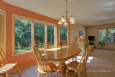 07 Dining Area