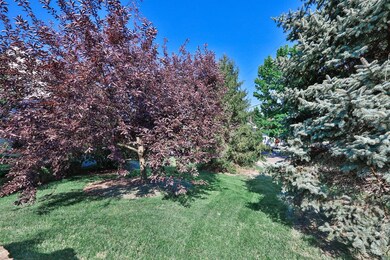 5136 Broerman Ave, Cincinnati, OH 45217 - photo 4