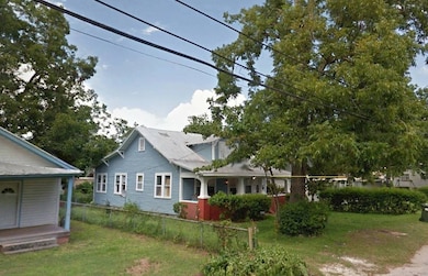 514 Contentnea Ave, New Bern, NC 28560 - photo 3