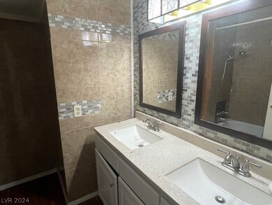 Upstairs Bath