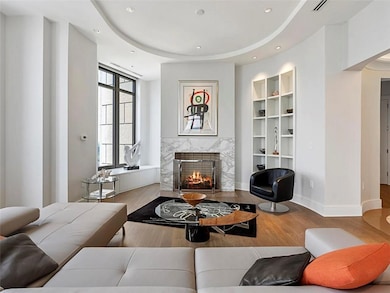 3376 Peachtree Rd NE unit 44B, Atlanta, GA 30326 - photo 6