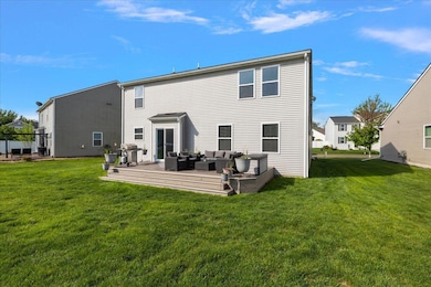 08-8429 Walnut Hill-8