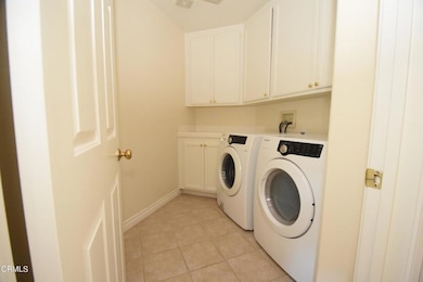 2301 Gillingham Cir, Thousand Oaks, CA 91362 - photo 6