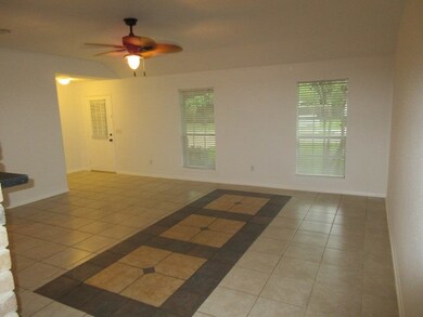 7815 Maple Brook Ln, Houston, TX 77095 - photo 6