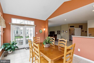 5641 Compton Ln, Sykesville, MD 21784 - photo 6