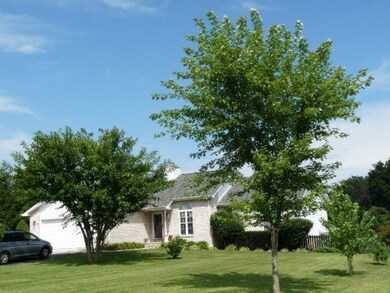 442 Frost Rd, Crossville, TN 38571 - photo 2