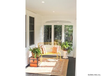 66 Ramsey Place, Albany, NY 12208 - photo 3