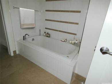 Ko'olani unit 3405, Honolulu, HI 96814 - photo 7