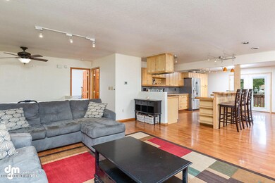 Living Room 20180817-DW-9792-SMALL