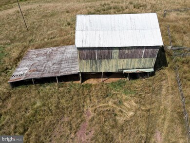 0 unit WVMO2000372, Berkeley Springs, WV 25411 - photo 3