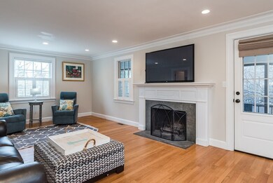 184 Jason St, Arlington, MA 02476 - photo 4