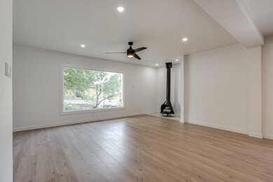 568 W Quill Dr, San Antonio, TX 78228 - photo 6