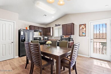 14556 Escalera Dr, Horizon City, TX 79928 - photo 7