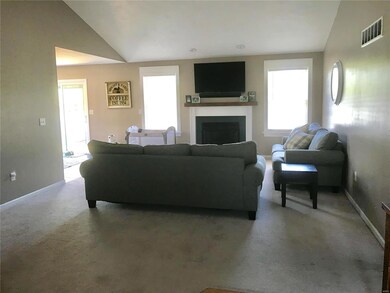 1939 Wellington Ln, Maryville, IL 62062 - photo 4