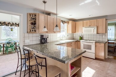 25 Brunnell Dr, Holden, MA 01520 - photo 5