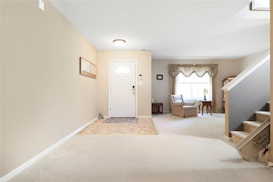 2562 Joust Dr, Greenwood, IN 46143 - photo 4