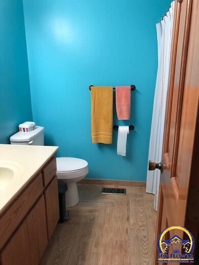 4620 SW Gage Blvd, Topeka, KS 66610 - photo 4