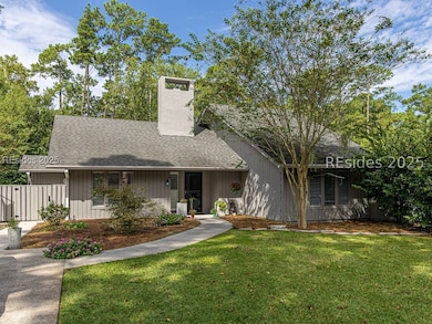 8 Chickadee Rd, Hilton Head Island, SC 29926 - photo 2