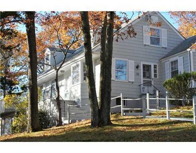 31 Greenway Dr, Greenwich, CT 06831 - photo 2