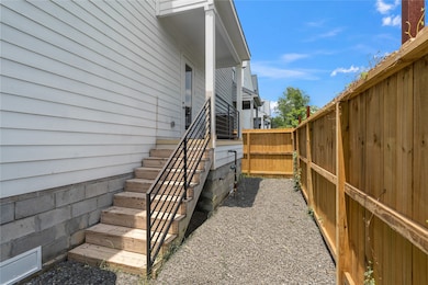 5614 Savyon Dr, Houston, TX 77091 - photo 4