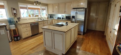 6460 Tolo Rd, Central Point, OR 97502 - photo 2