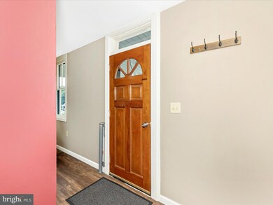 417 W 5th St, Waynesboro, PA 17268 - photo 3