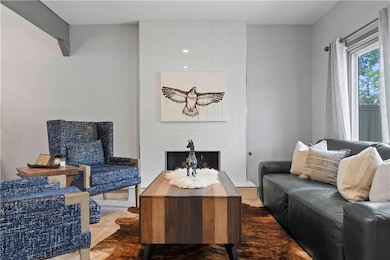 8009 Monrovia St, Lenexa, KS 66215 - photo 4