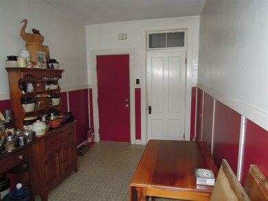 2 Atkinson St, Bellows Falls, VT 05101 - photo 7