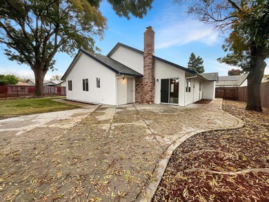 1172 Willow Creek Dr, Yuba City, CA 95991 - photo 5