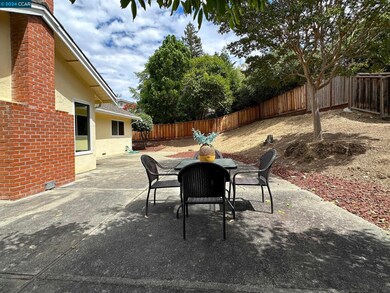 3453 Tupelo Dr, Walnut Creek, CA 94598 - photo 7