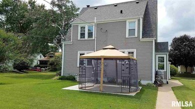 2031 45th St, Rock Island, IL 61201 - photo 2