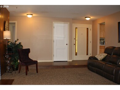 Entrance/Foyer