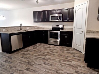 451 Webb Rd unit 17, Shelby, NC 28152 - photo 3