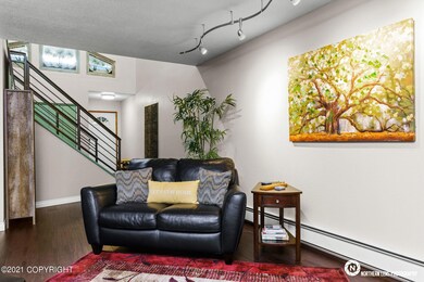 Living_Area_4