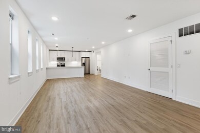 1335 N Marston St unit 302, Philadelphia, PA 19121 - photo 2