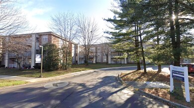 34601 Elmwood St, Westland, MI 48185 - photo 2