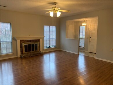 901 W Linden St, Rogers, AR 72756 - photo 2