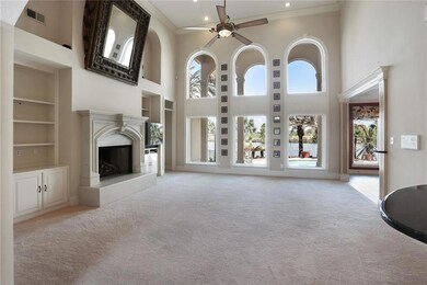 Absolutely stunning living room with gorgeous wind