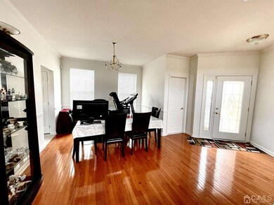 333 Morning Glory Dr, Monroe Township, NJ 08831 - photo 6