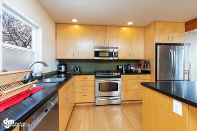 07-Kitchen 20220131-DW-6458