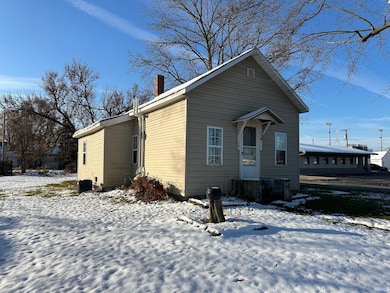 1100 E Monroe St, Goshen, IN 46528 - photo 2