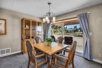 7870 SW Canal Blvd, Redmond, OR 97756 - photo 4