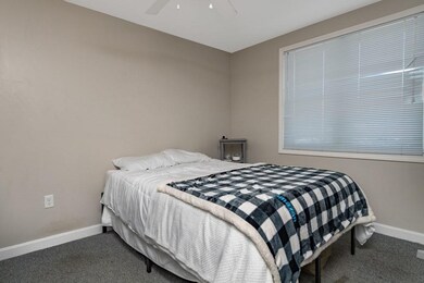 165 Old Colony Ave unit D, Quincy, MA 02170 - photo 5