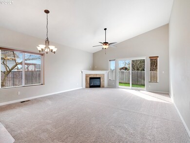 722 Burghardt Dr, Molalla, OR 97038 - photo 7